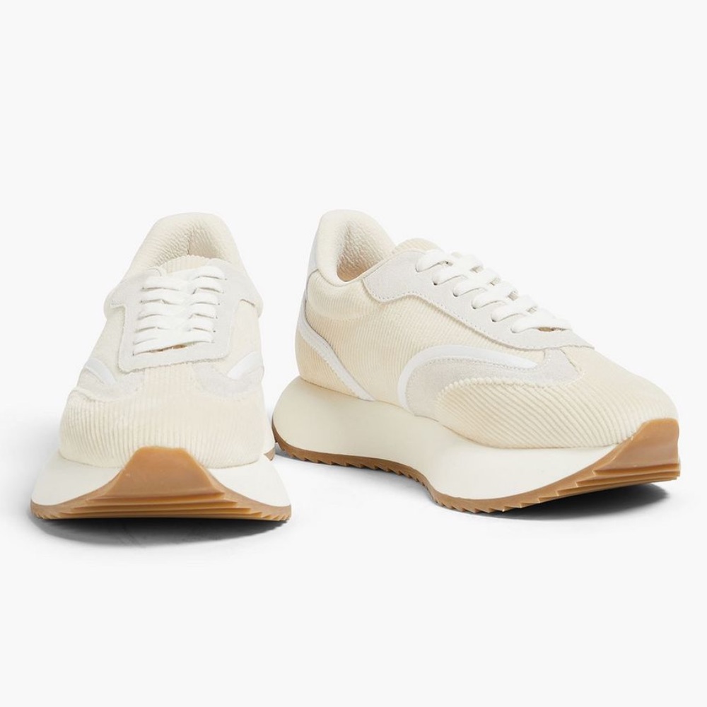 Women's Cream Sneakers